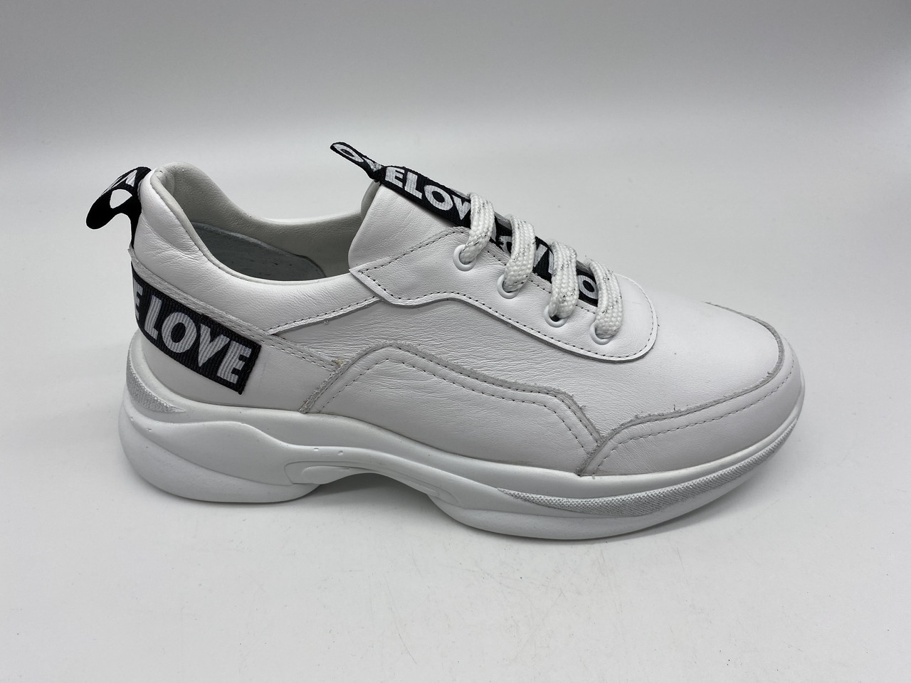 

Кроссовки Evromoda Ev009-1083-56 39(р) белые