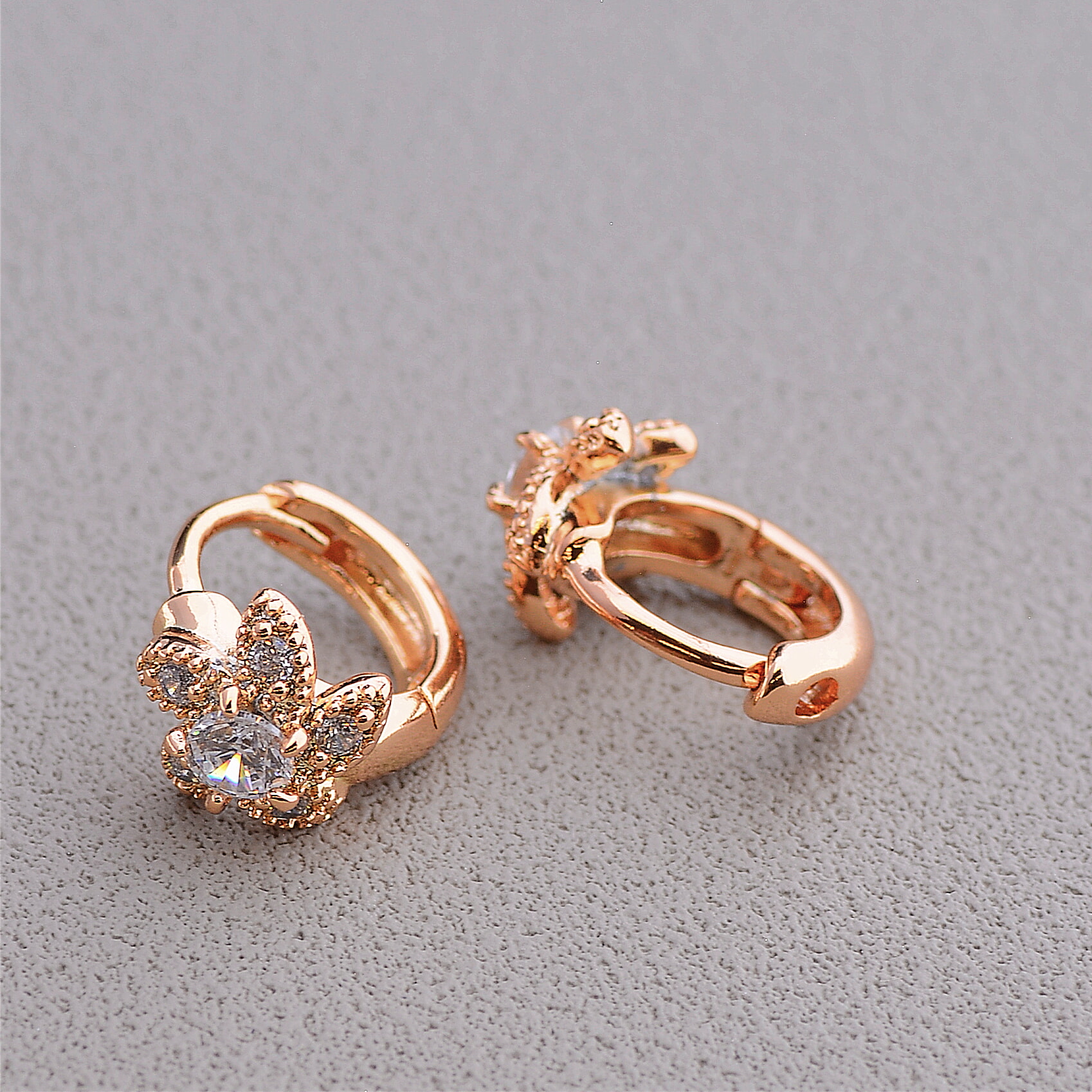 

Серьги 'XUPING' Фианит (позолота 18к) 097304