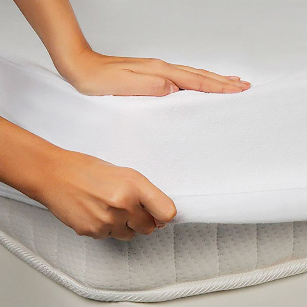 

Простынь Leleka-Textile водонепроницаемая на резинке 160х200 (Vodonepronitsayemaya prostyn' na rezinke)
