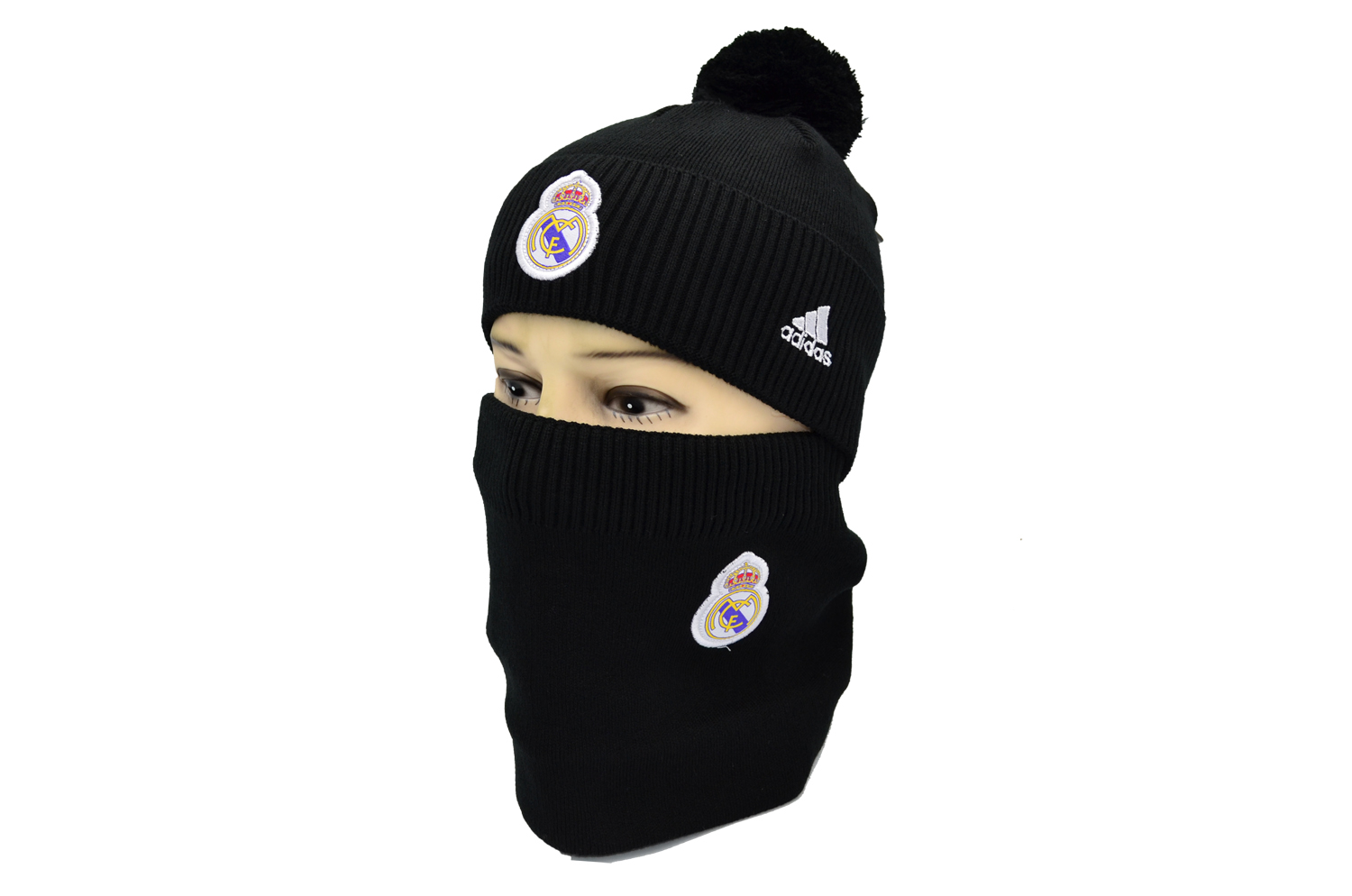 

Комплект Flexfit шапка з помпоном и снуд FC Real Madrid Чёрный (F-0918-78)