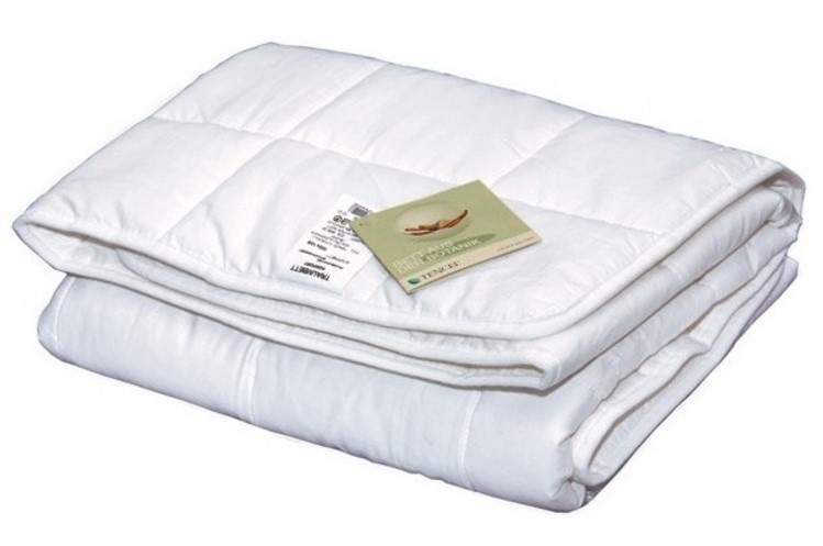 

Одеяло Tencel облегченное Breckle 135x200 см 228-0385