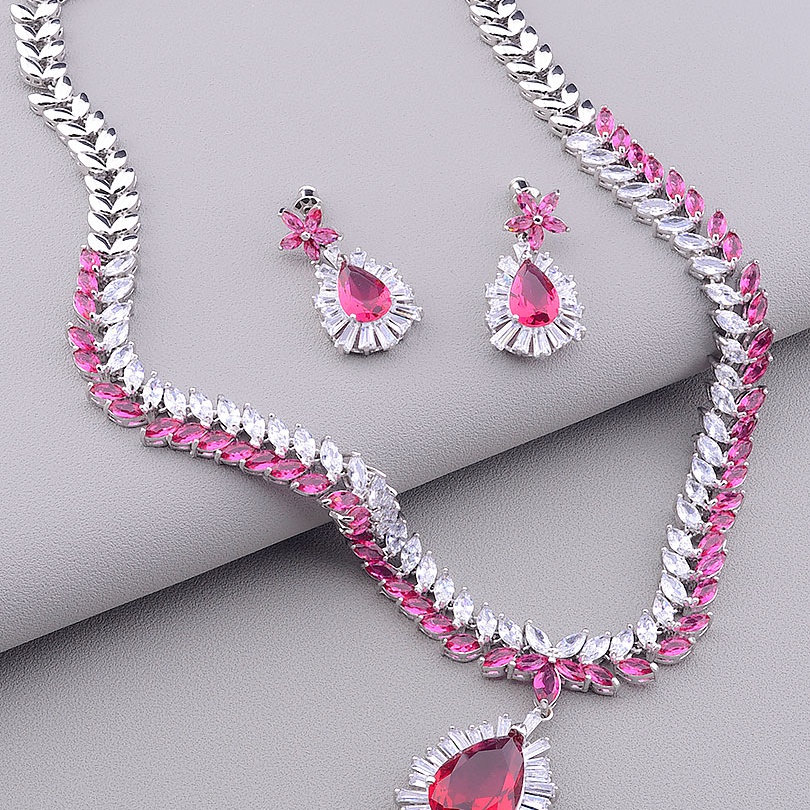 

Набор 'XUPING' Фианит 41 см. (родий) 043593