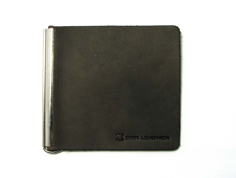 

Зажим для денег DNK Leather пружина-H col.F коричневый