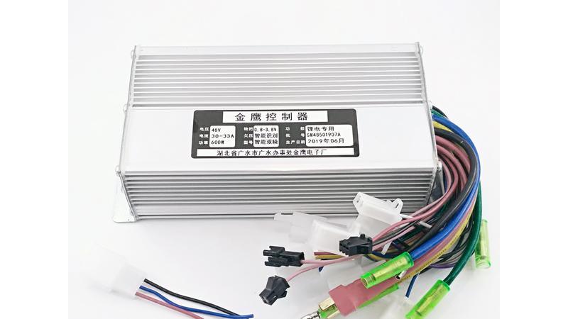 

Контроллер бесщеточного двигателя электровелосипеда 48V 600W для лития (16623)
