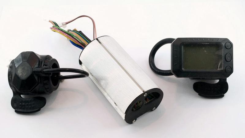 

Комплект для электросамоката контроллер самоката 36V 250W (16652)