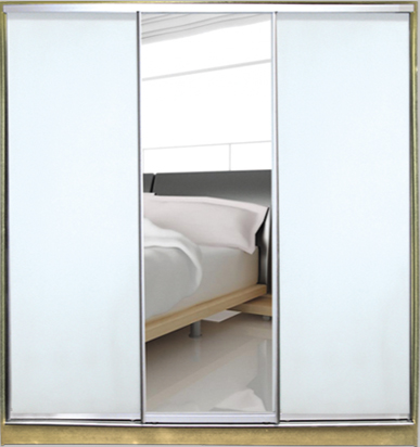 

Шкаф купе Luxe Studio Стандарт-1 Зеркало с Пескоструем-10 2300x2400x450 трехдверный