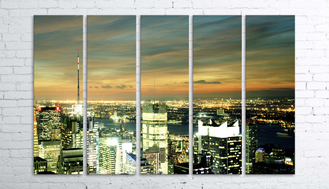 

Модульная картина на холсте 5 в 1 Ночной город 100х150 см