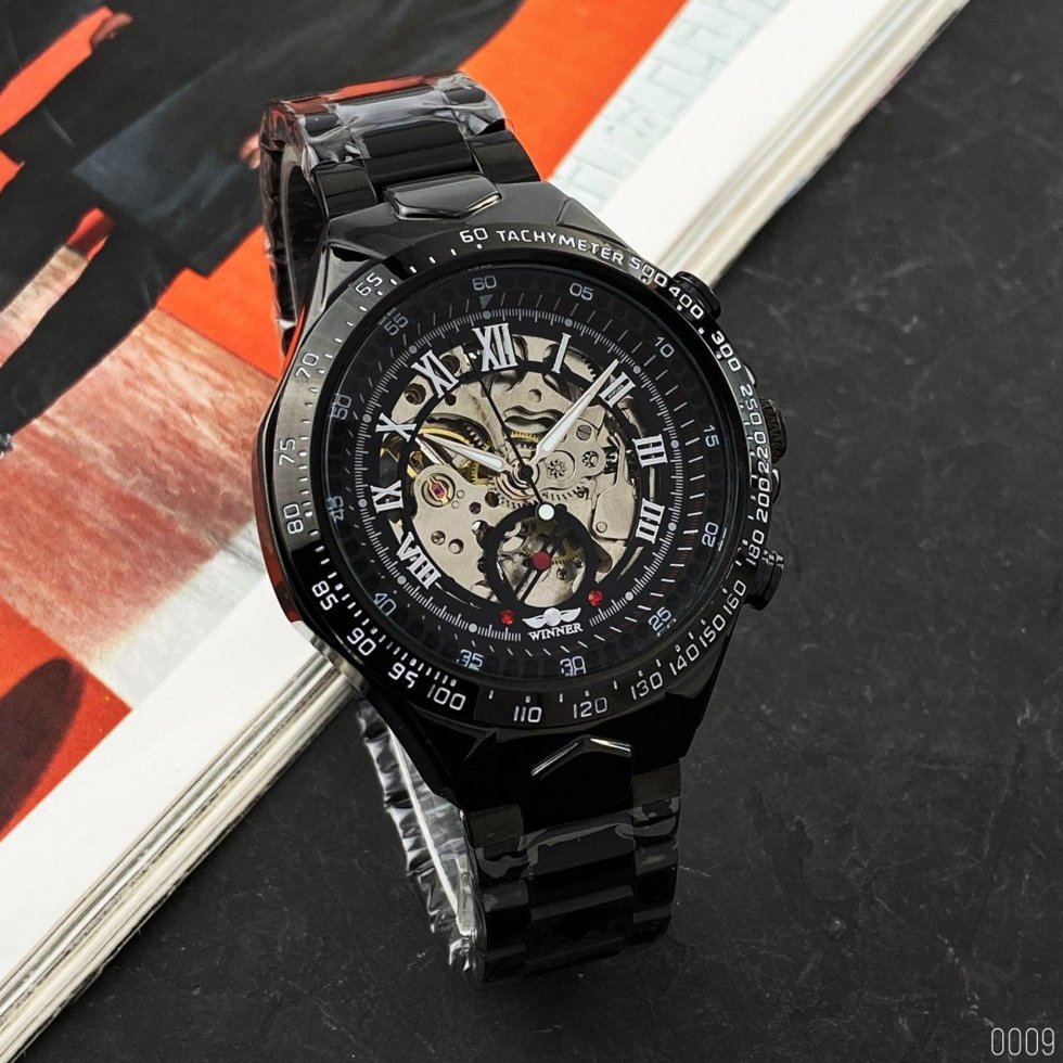 

Мужские наручные часы Winner 8067 Black-Silver Red Cristal
