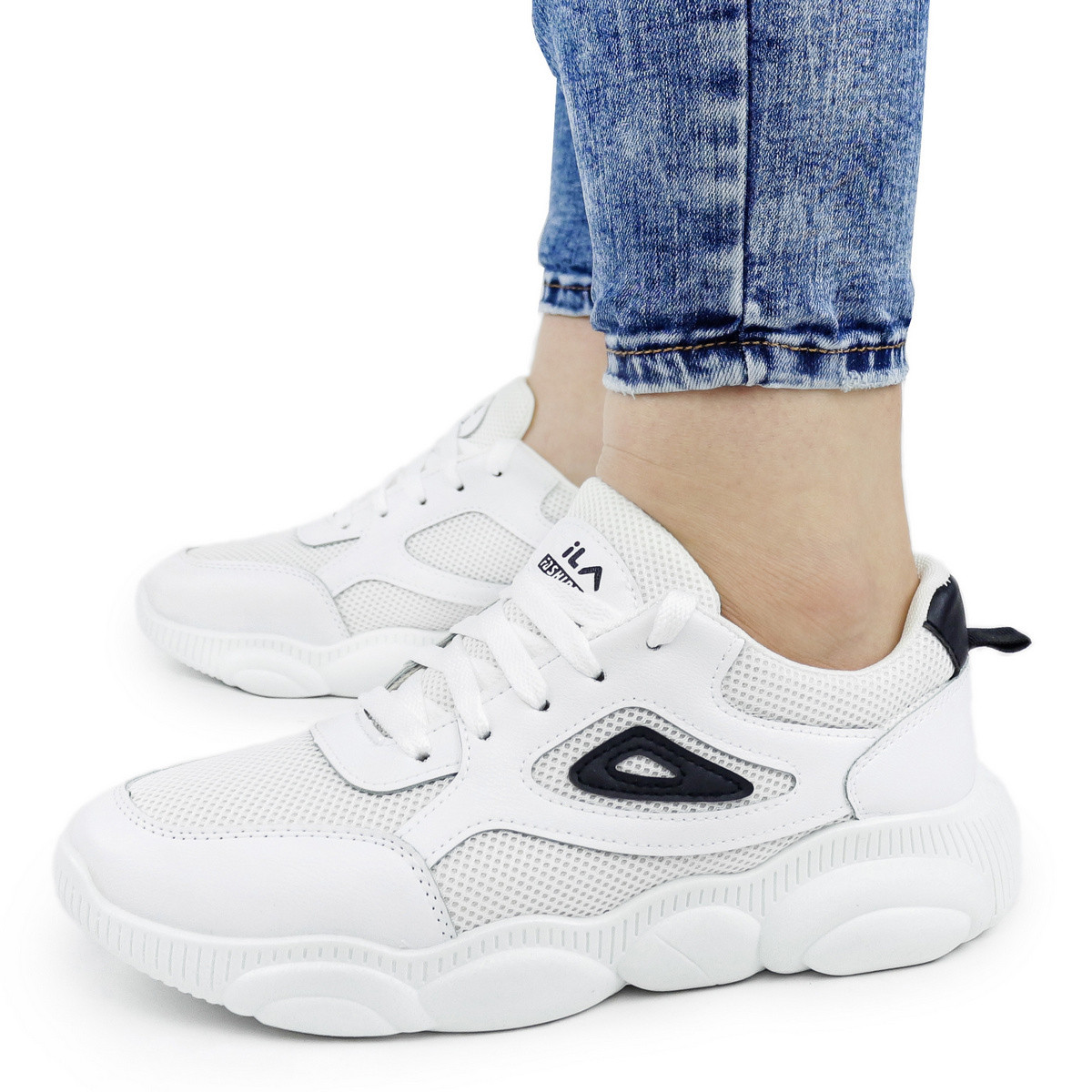 

Кроссовки женские Dual ILA Fashion белые демисезонные 37 р. - 24 см