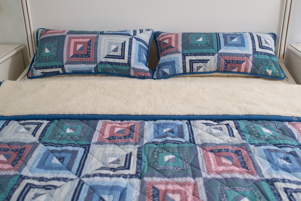 

Одеяло зимнее Wollwelt Patchwork 160х200 см Белый