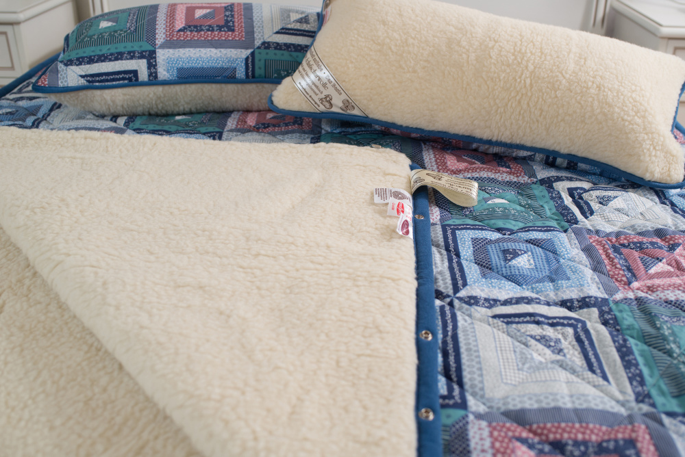 

Одеяло зимнее Wollwelt Patchwork 200х200 см Белый