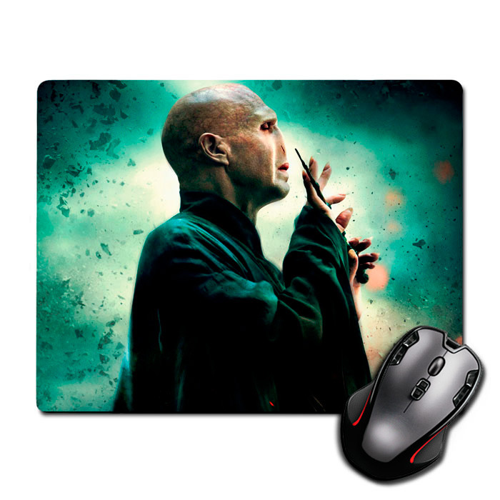 

Игровая поверхность Лорд Волдеморт Гарри Поттер Lord Voldemort Harry Potter 300 х 250 мм (824075)