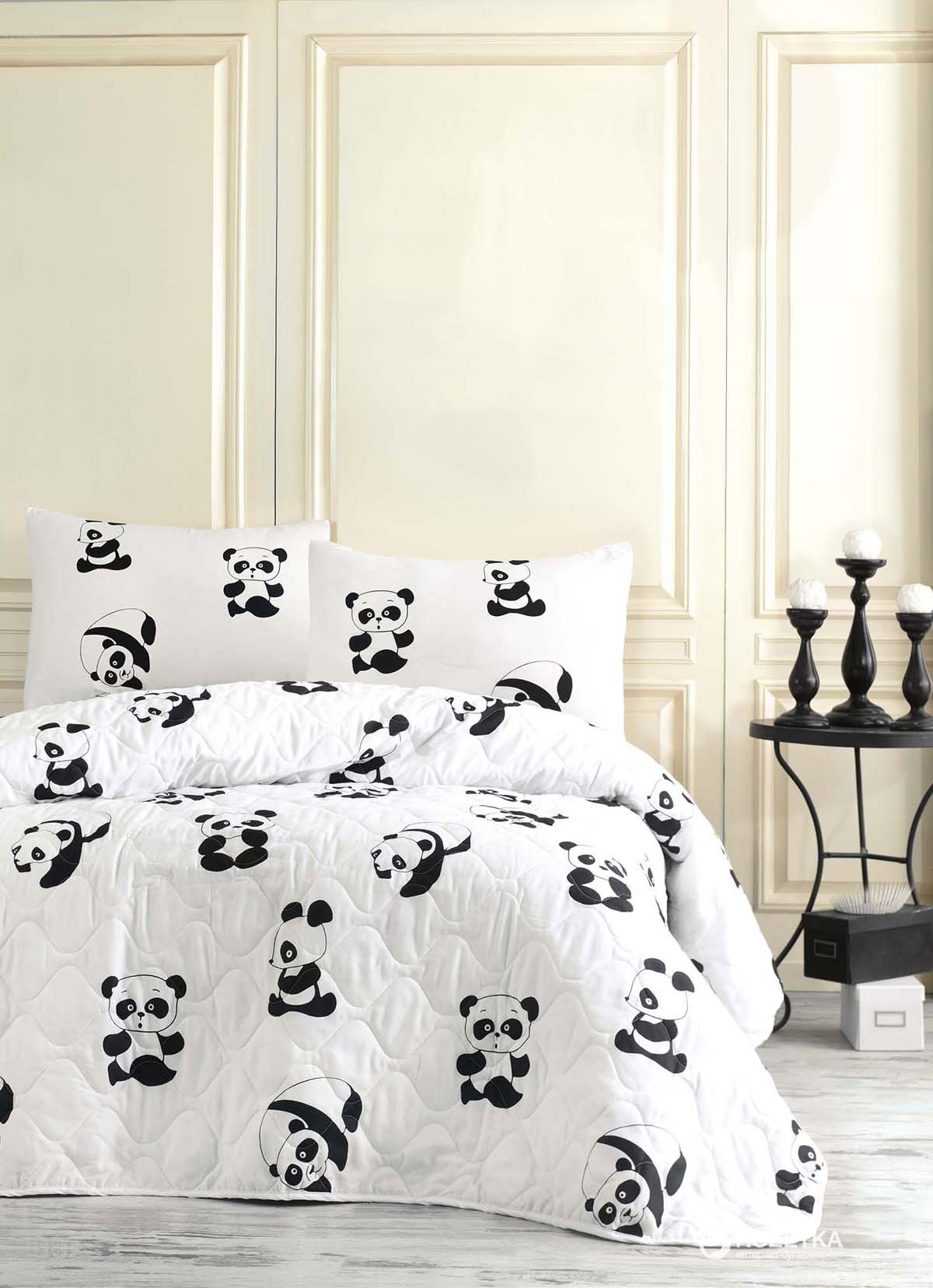 

Покрывало Eponj Home B&W Panda 200x220 + наволочки 50x70 2 шт