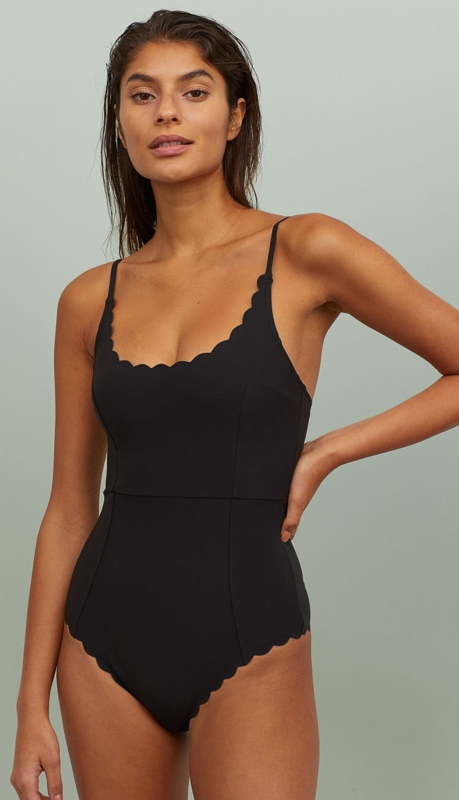 

Купальник женский слитный H&M 0715343-7 44 Черный