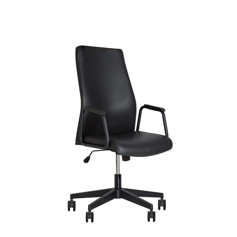 

Кресло офисное для кабинета SOLO black SL PL70 с механизмом Synchro Light, пластиковая черная база, подлокотники с обитыми накладками, обивка экокожа ECO 30 Новый Стиль цвет Черный
