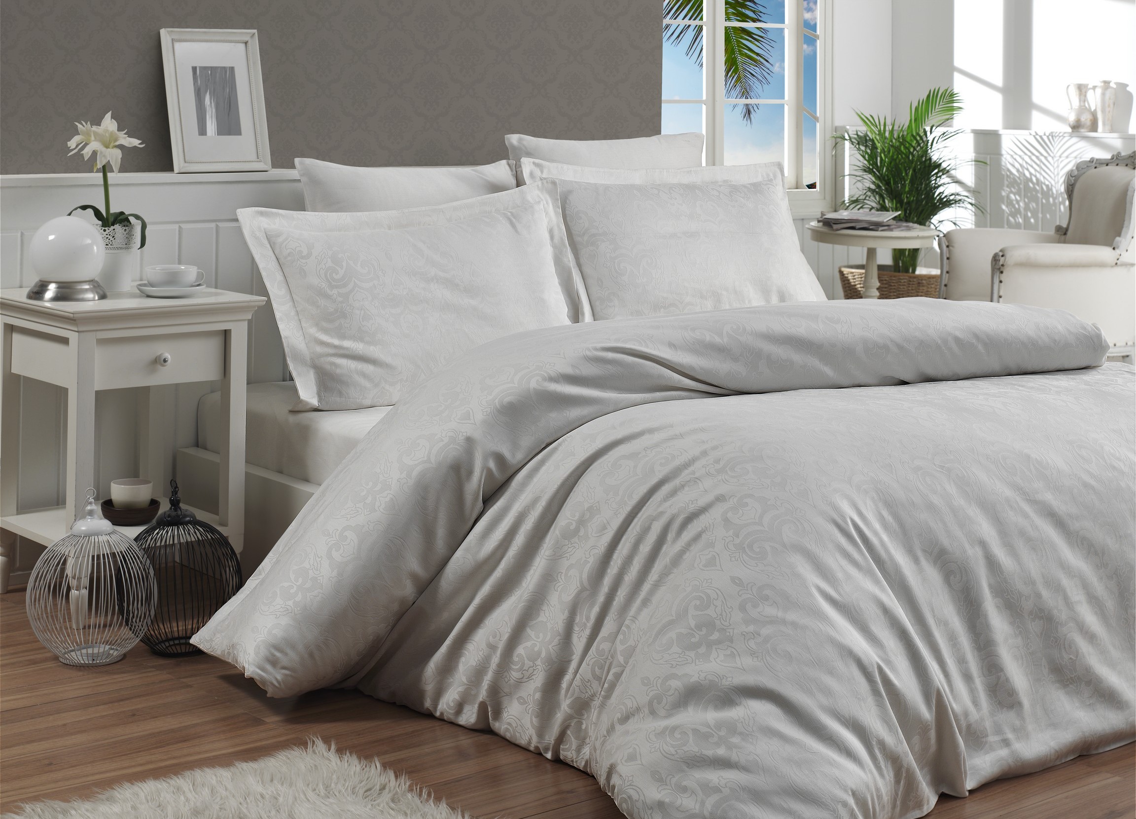 

Комплект постельного белья First Choice Сатин Жаккард 200х220 "Sofya"