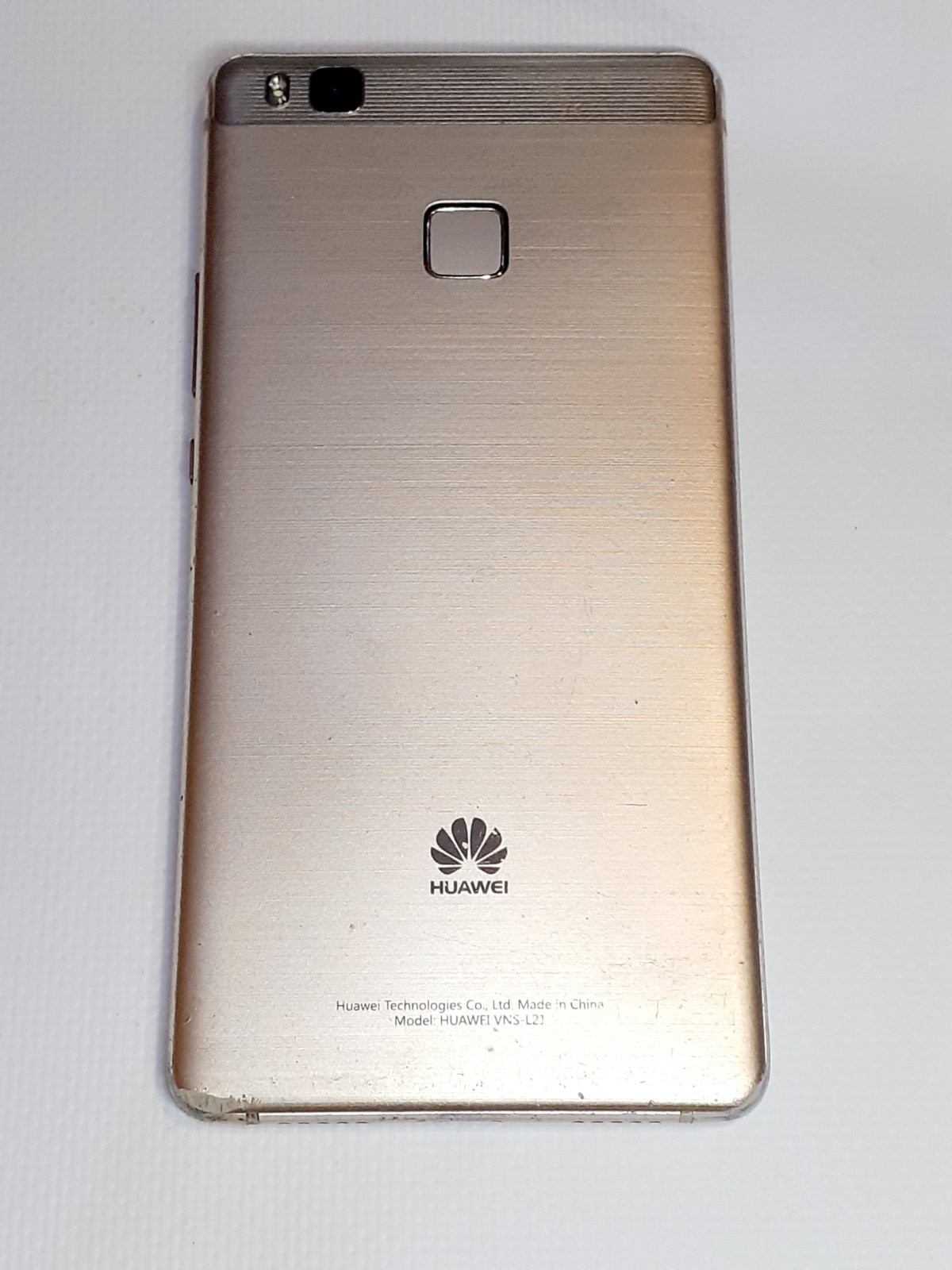 Смартфон Huawei P9 Lite 2/16 VNS-L21 б.у – фото, отзывы, характеристики в  интернет-магазине ROZETKA от продавца: TreeAllG | Купить в Украине: Киеве,  Харькове, Днепре, Одессе, Запорожье, Львове