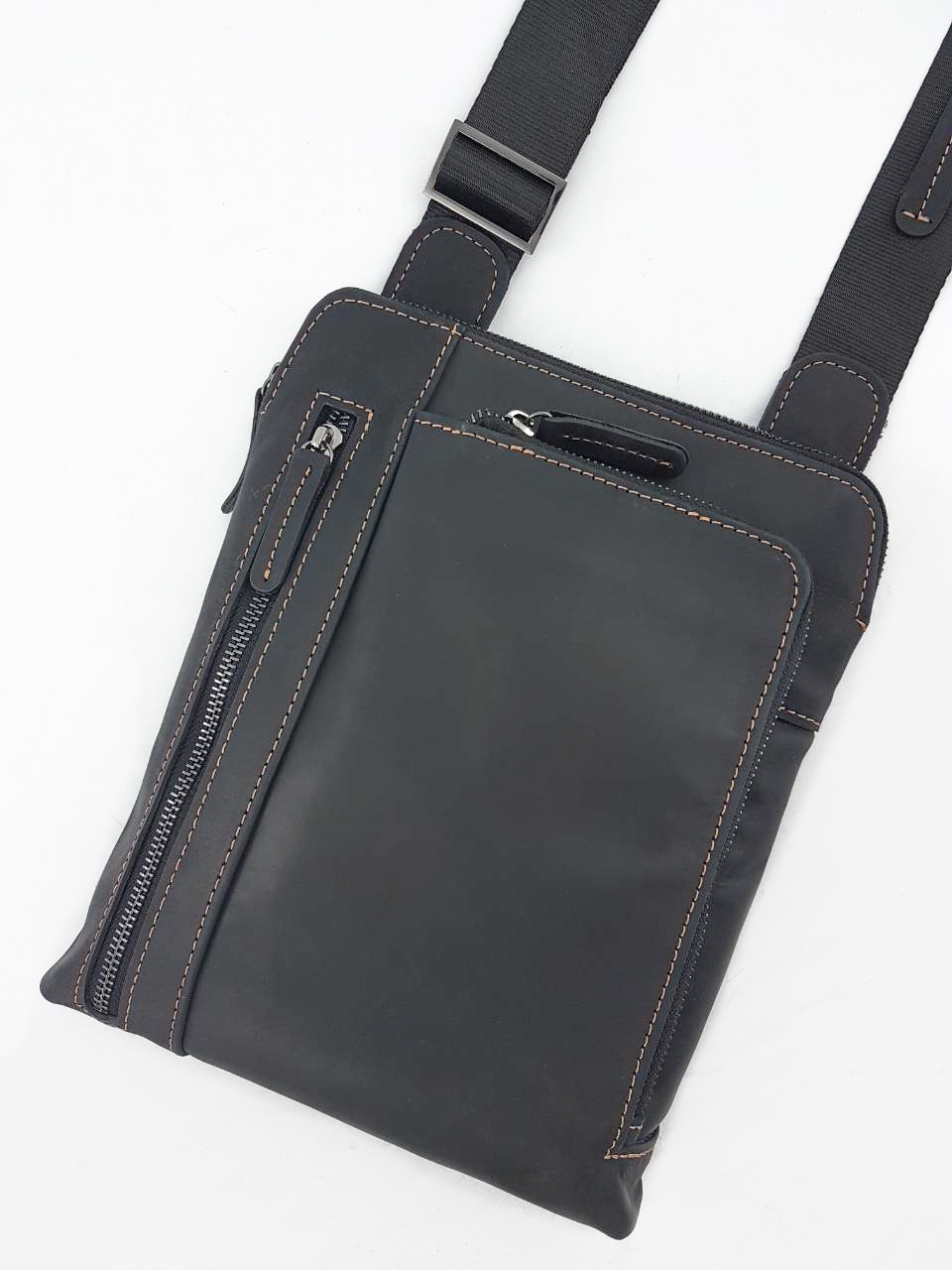 

Мужская сумка VATTO Mk91 Kr670