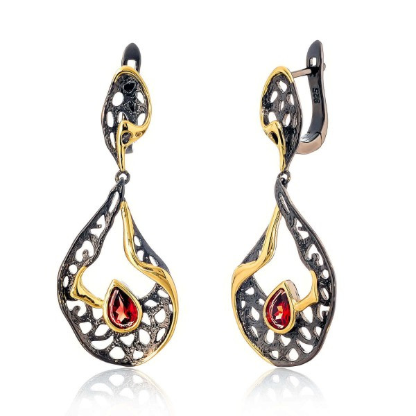 

Серебряные серьги Silver925 с гранатом 9,66 гр