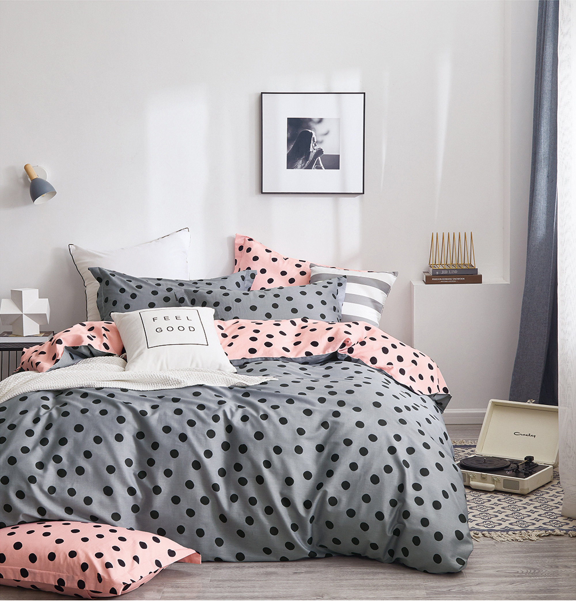 

Комплект постельного белья Love You Light Satin 160х220 "TL 200038"