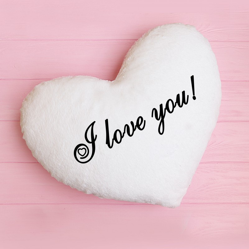 

ПОДУШКА НОЧНИК В ФОРМЕ СЕРДЦА "I LOVE YOU" Белый