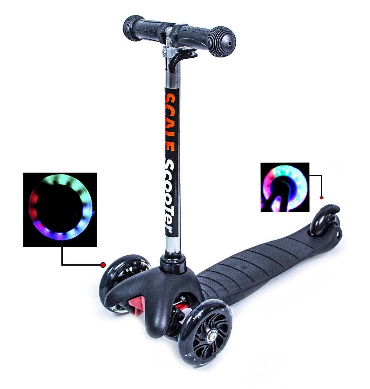 

Самокат Scooter Maxi Micro Mini Черный Светящиеся колеса (SD 1120908896)
