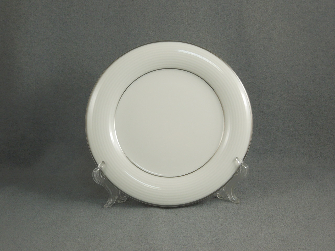 

Набор десертных тарелок Thun Catrin N2317100 19см