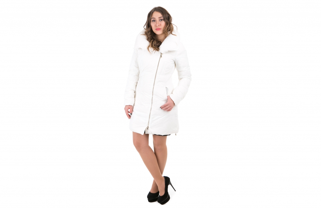 

Пуховик Guess 14W374-8685Y-0011-0 44 Белый