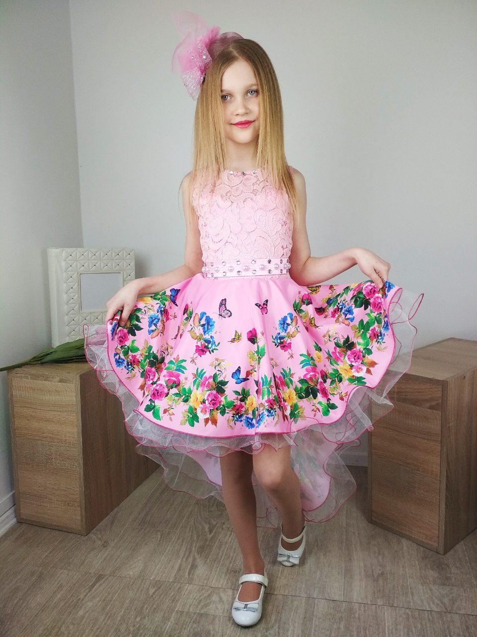 

Нарядное платье со шлейфом I.V.A.moda Розы 30 розовый iva-502