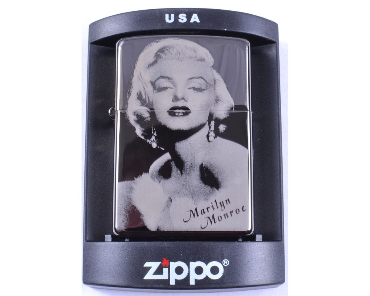 

Зажигалка бензиновая Zippo №4222