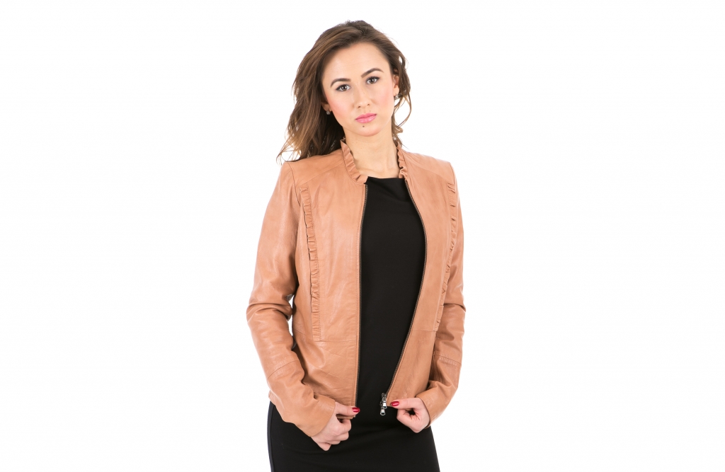 

Курточка I-Conic Le041 Betty-100 Nappa S Бежевая
