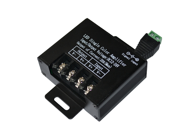 

Усилитель Foton AMP 20А 4200701