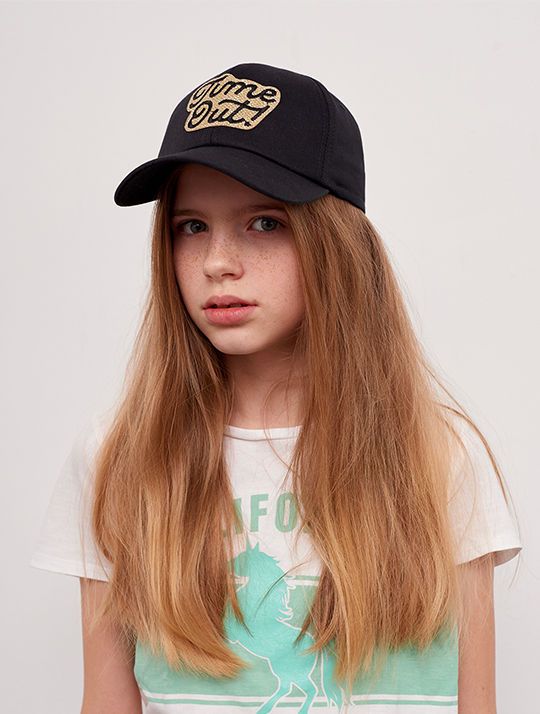 

Бейсболка Дембохауc 54 см Черный