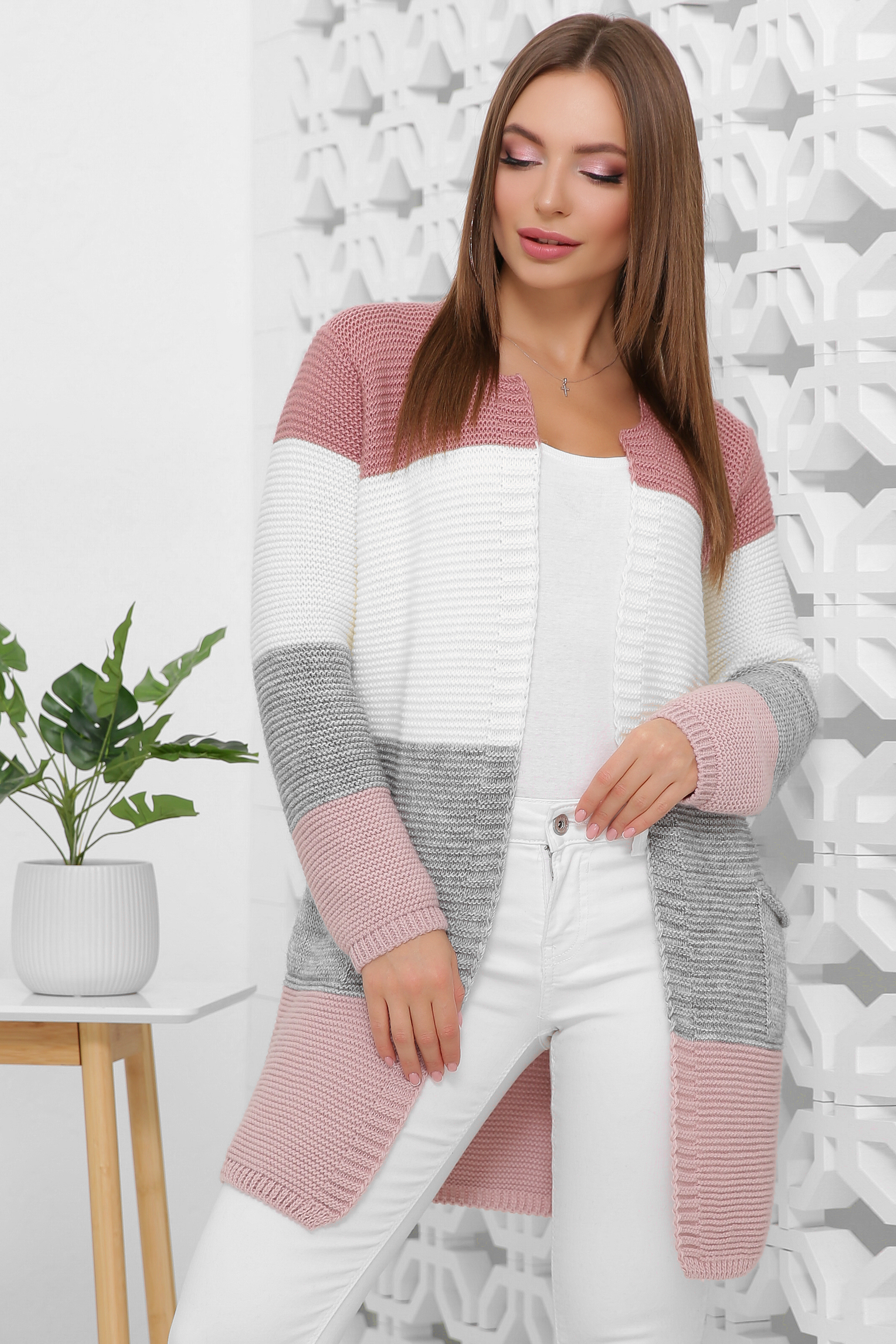 

Кардиган 170 роза 42-48