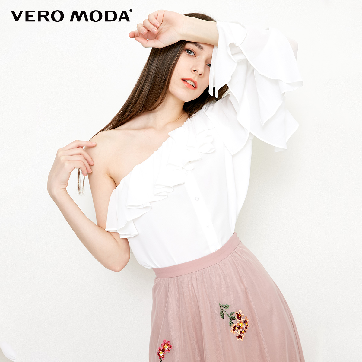 

Блуза Vero Moda 318205513S85 XS білий