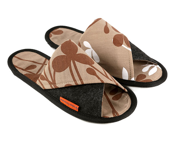 

Женские войлочные тапочки FeltFabricDesign М4(0173-1)