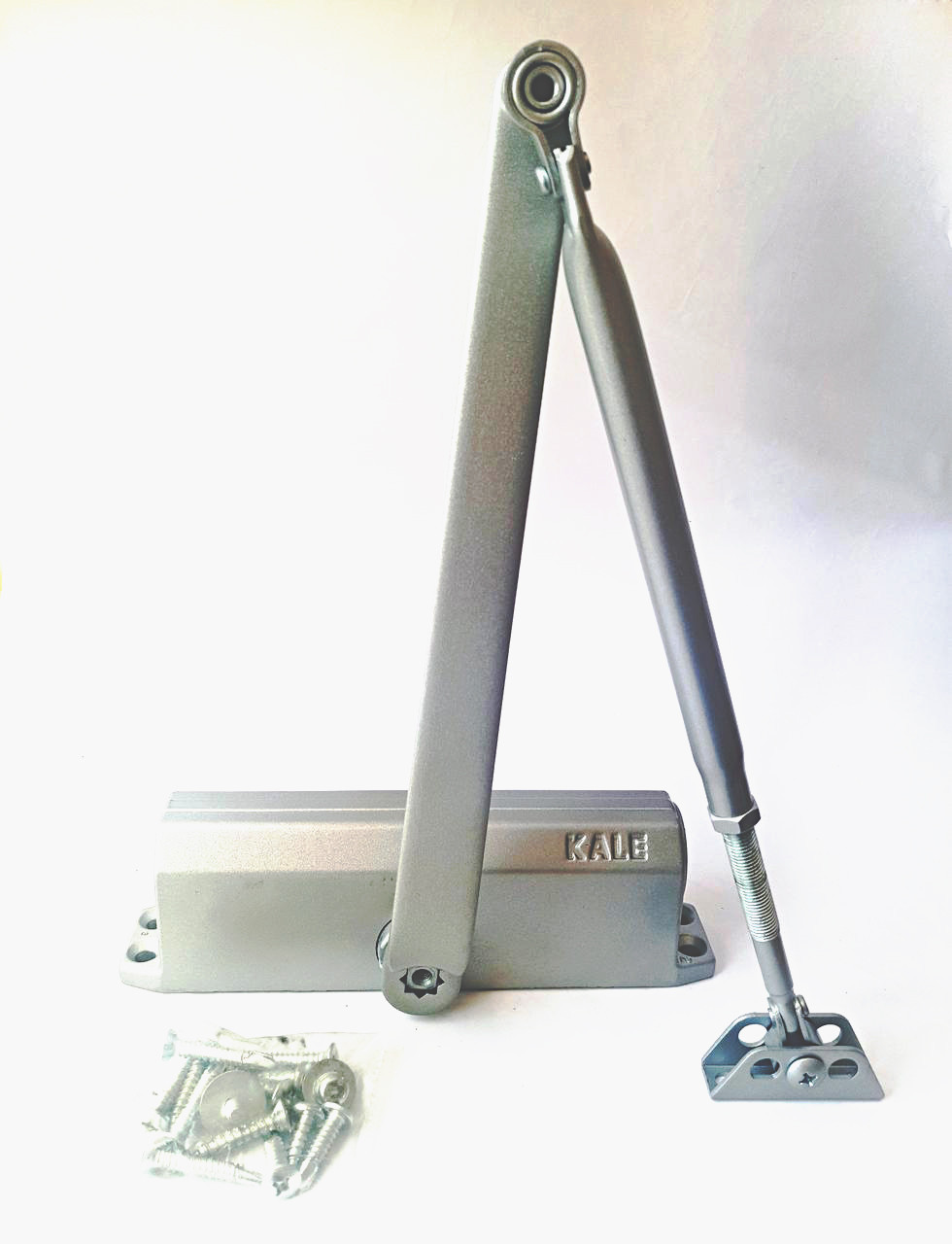

Дверной доводчик Kale Kilit KD002/50-550 с рычажной тягой серебристый