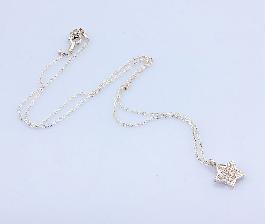 

Серебряное колье Diva Дива Венера с фианитами 40 размер (093псркВ40)