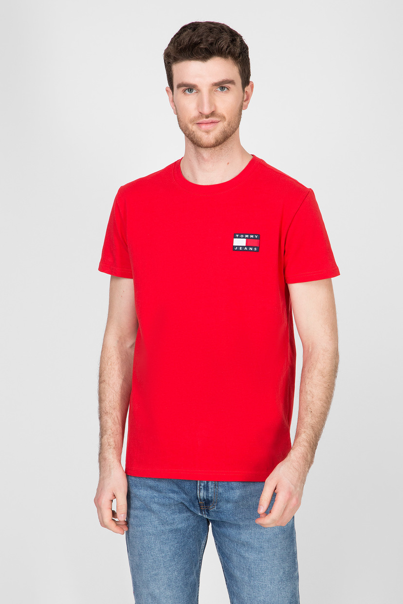 

Мужская красная футболка TJM TOMMY BADGE Tommy Hilfiger M DM0DM06595