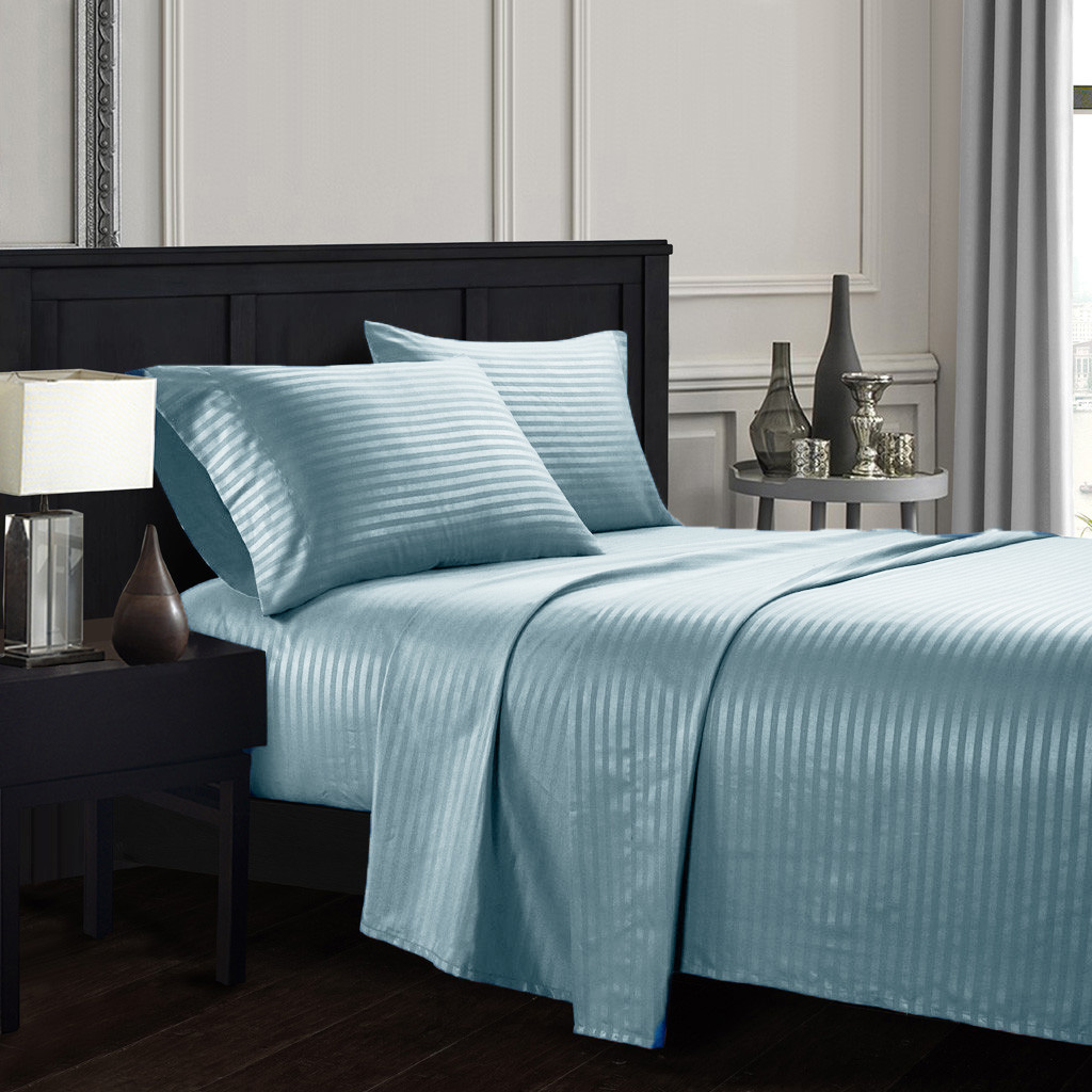 

Постельное белье CottonTwill Страйп сатин 1-спальный Голубой 145x215 см ( FB13251CT)