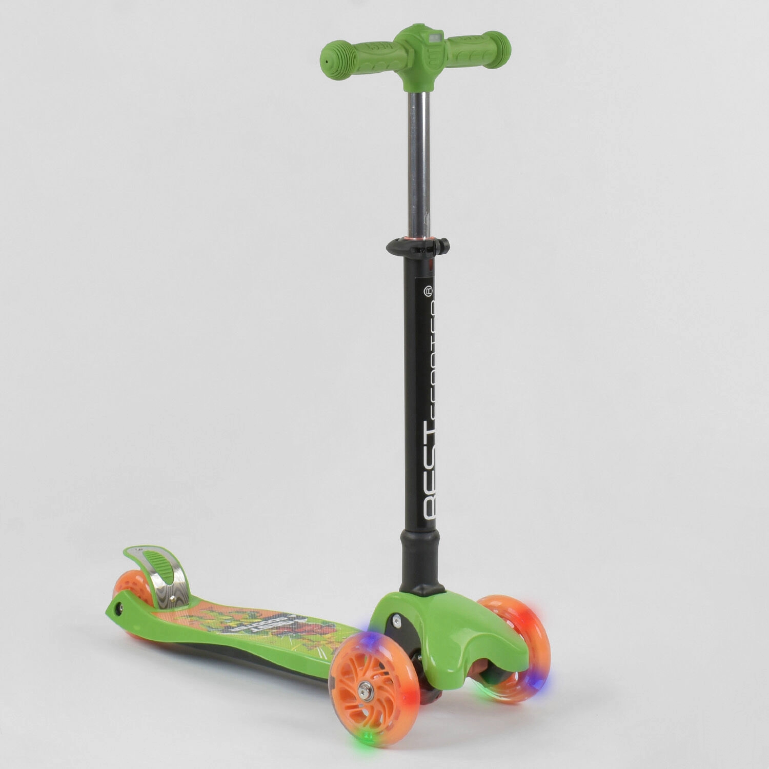 

Детский складной трехколесный самокат Best Scooter 92324 Зеленый с фонариком