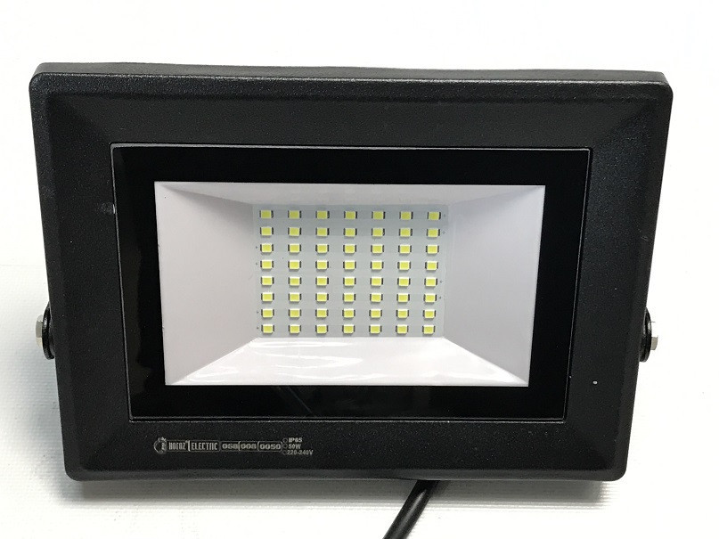

Светодиодный прожектор Horoz Premium SMD PARS-50 50W 6400К IP65 Черный (59621)