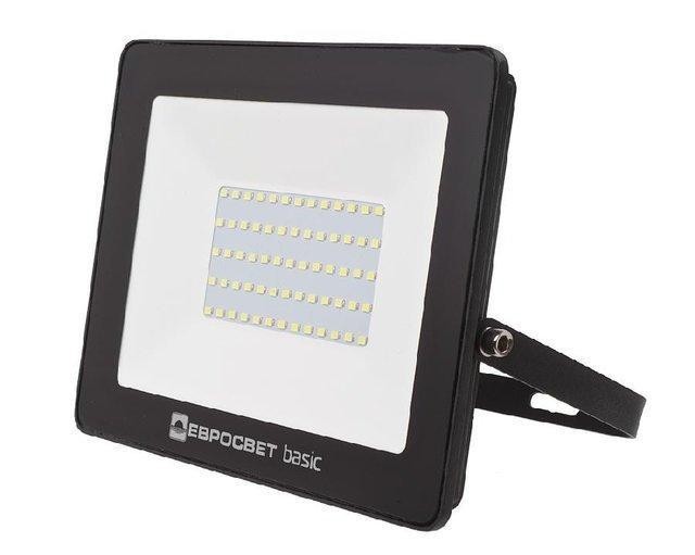 

LED прожектор ЕВРОСВЕТ ES-50-504 BASIC 50W 2750Лм 6400К