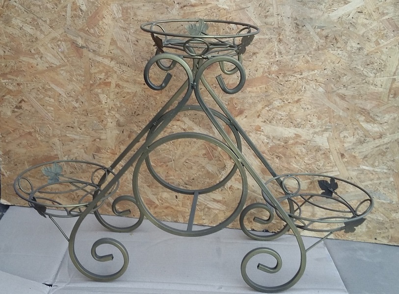 

Подставка для цветов FlowerStand Трио