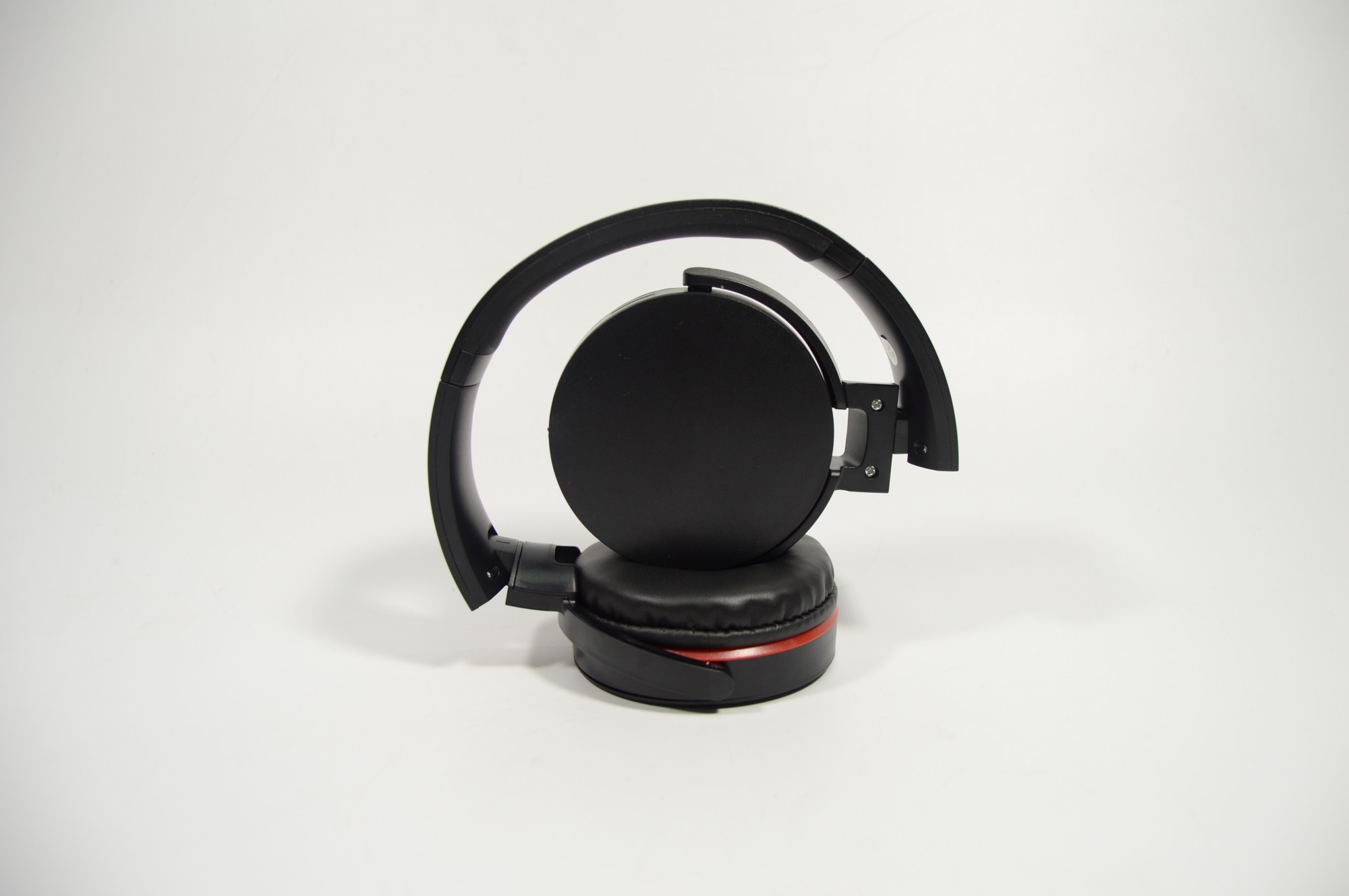 

Беспроводные Bluetooth наушники TWS MDR-XB650B черные