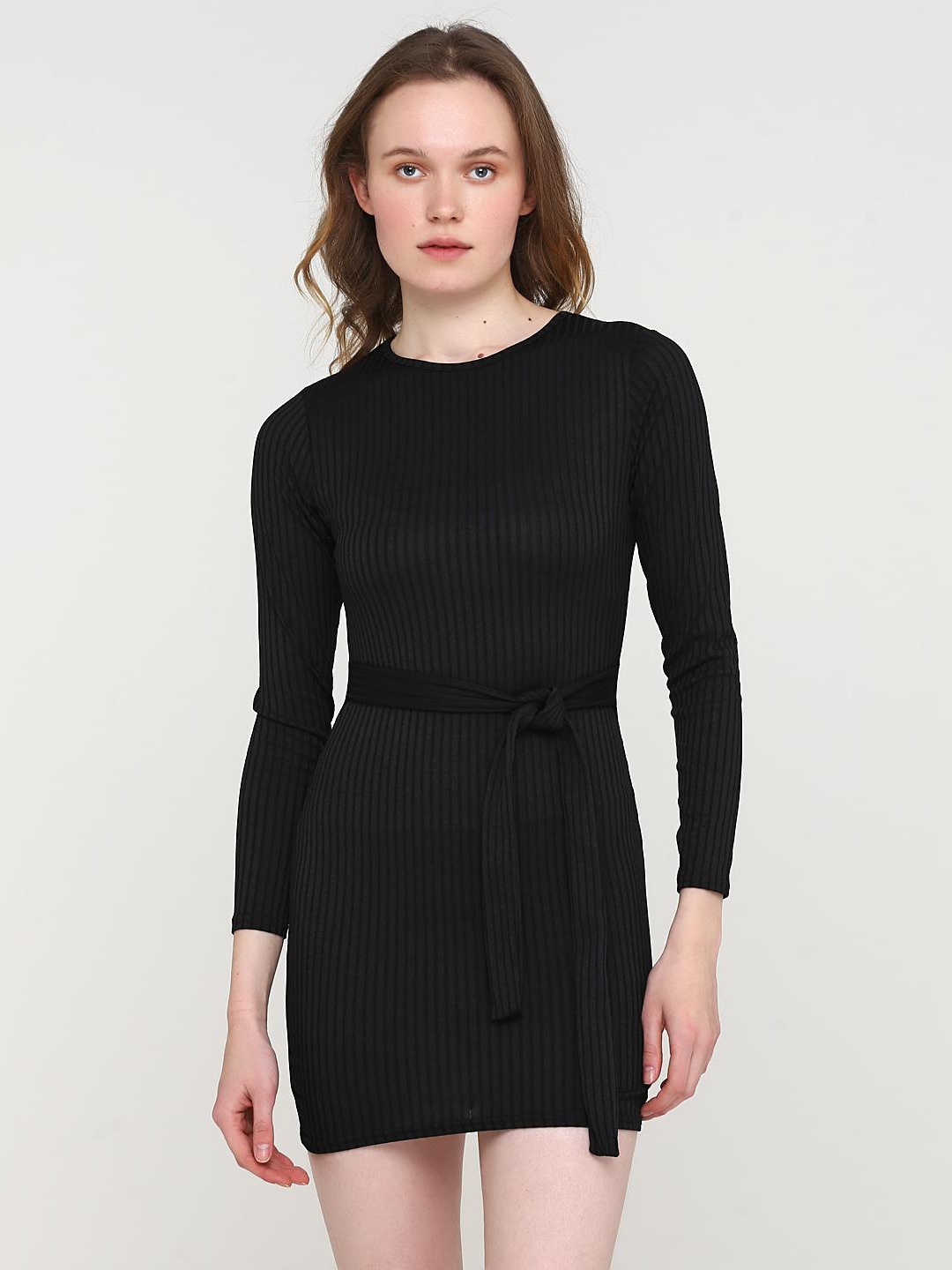 

Платье Boohoo agg12621s51 36 Черное