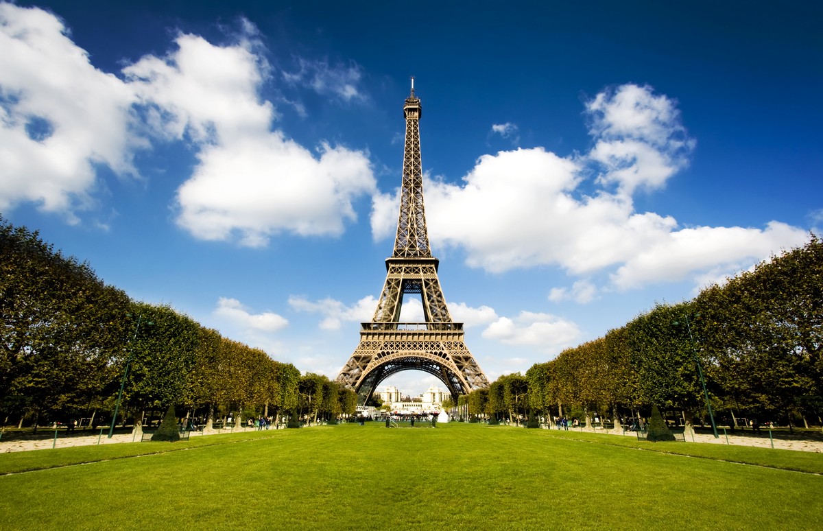 

BeHappy Фотообои: Красочный Париж ARC-063 Карат
