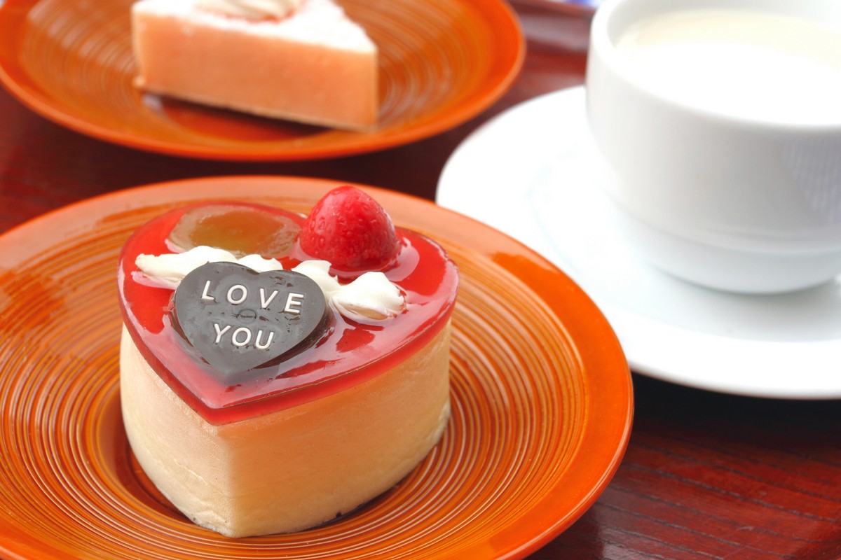 

BeHappy Фотообои: Десерт – I love you! FAD-170 Декор. штукатурка