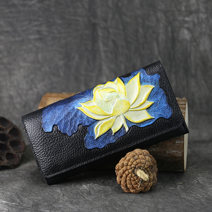 

Кошелек женский ручной работы BlackOwl Lily Blue 101300311121 кожаный черный
