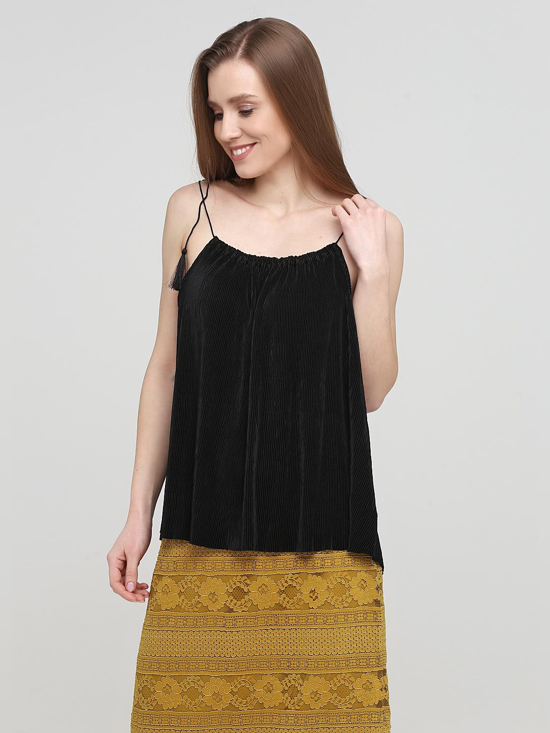 

Топ H&M 862456s67 S Черный